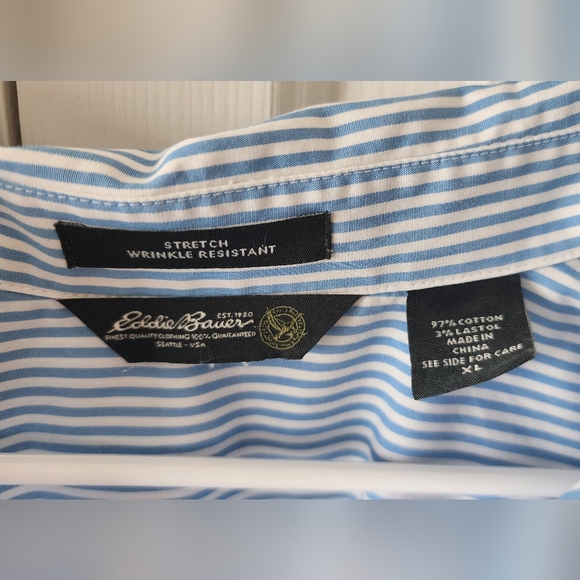 Eddie Bauer Button Up | XL | vertical stripes - Picture 2 of 3